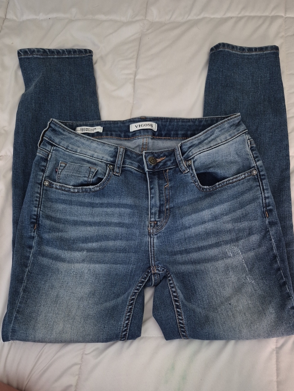 Vigoss Women's Medium Wash Skinny Jeans